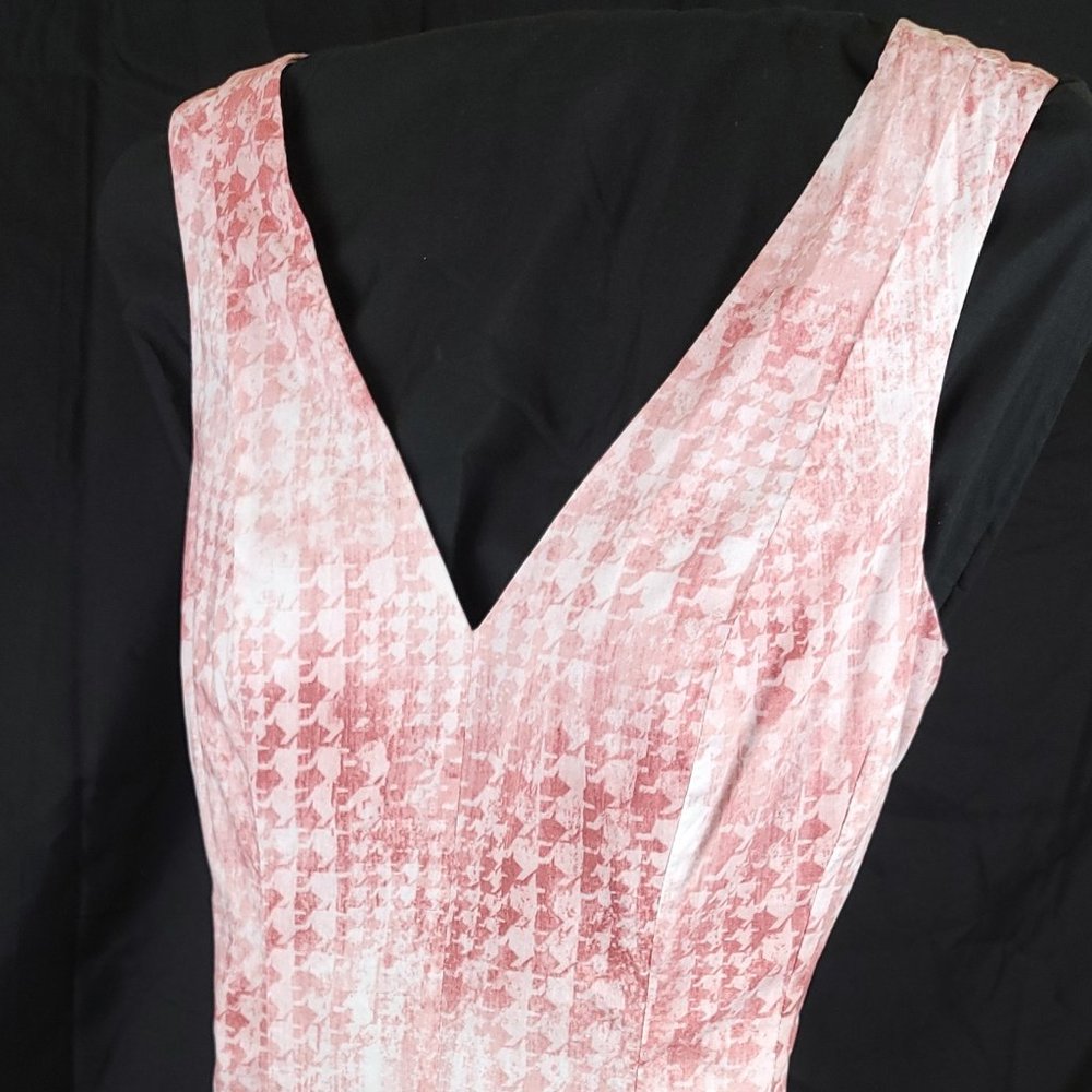 Anne Klein Women's Fit & Flare, V-Neck, Linedn, Pink & White Dress- Size 10